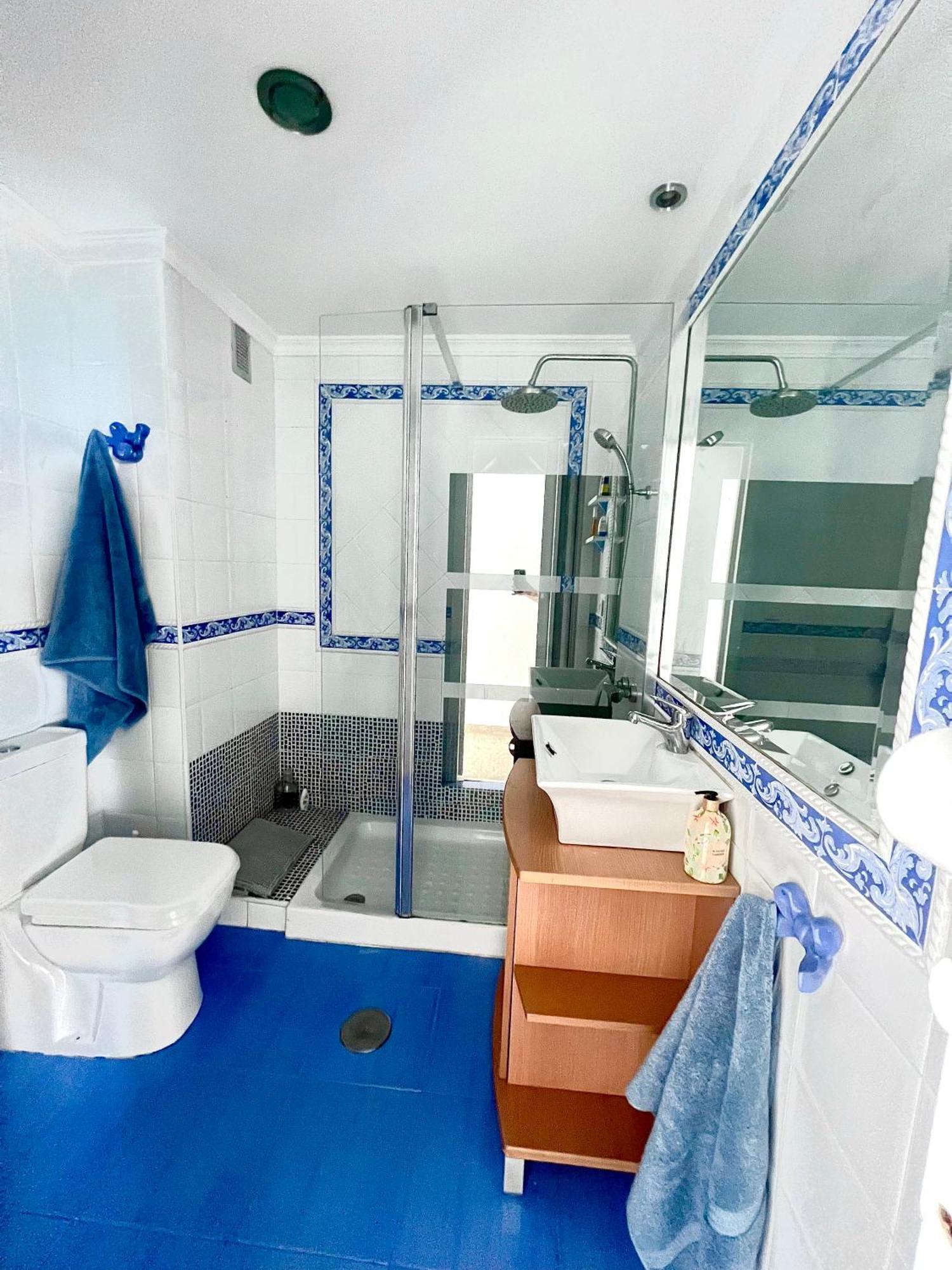 Vistas Roca Mar Apartment La Línea de la Concepción Екстериор снимка