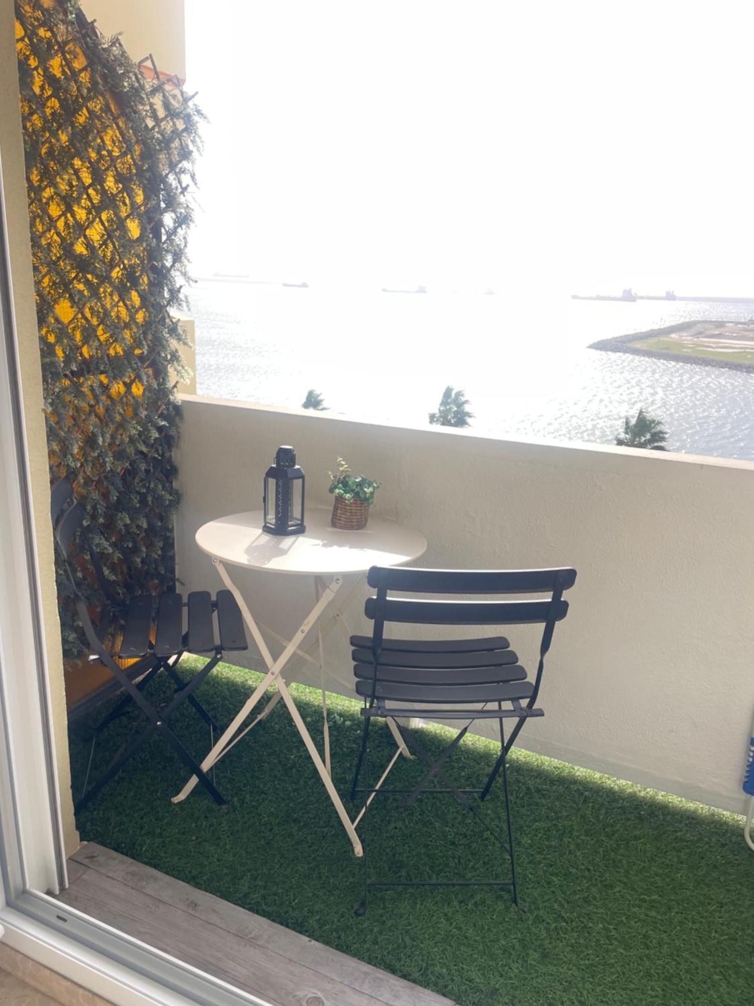 Vistas Roca Mar Apartment La Línea de la Concepción Екстериор снимка